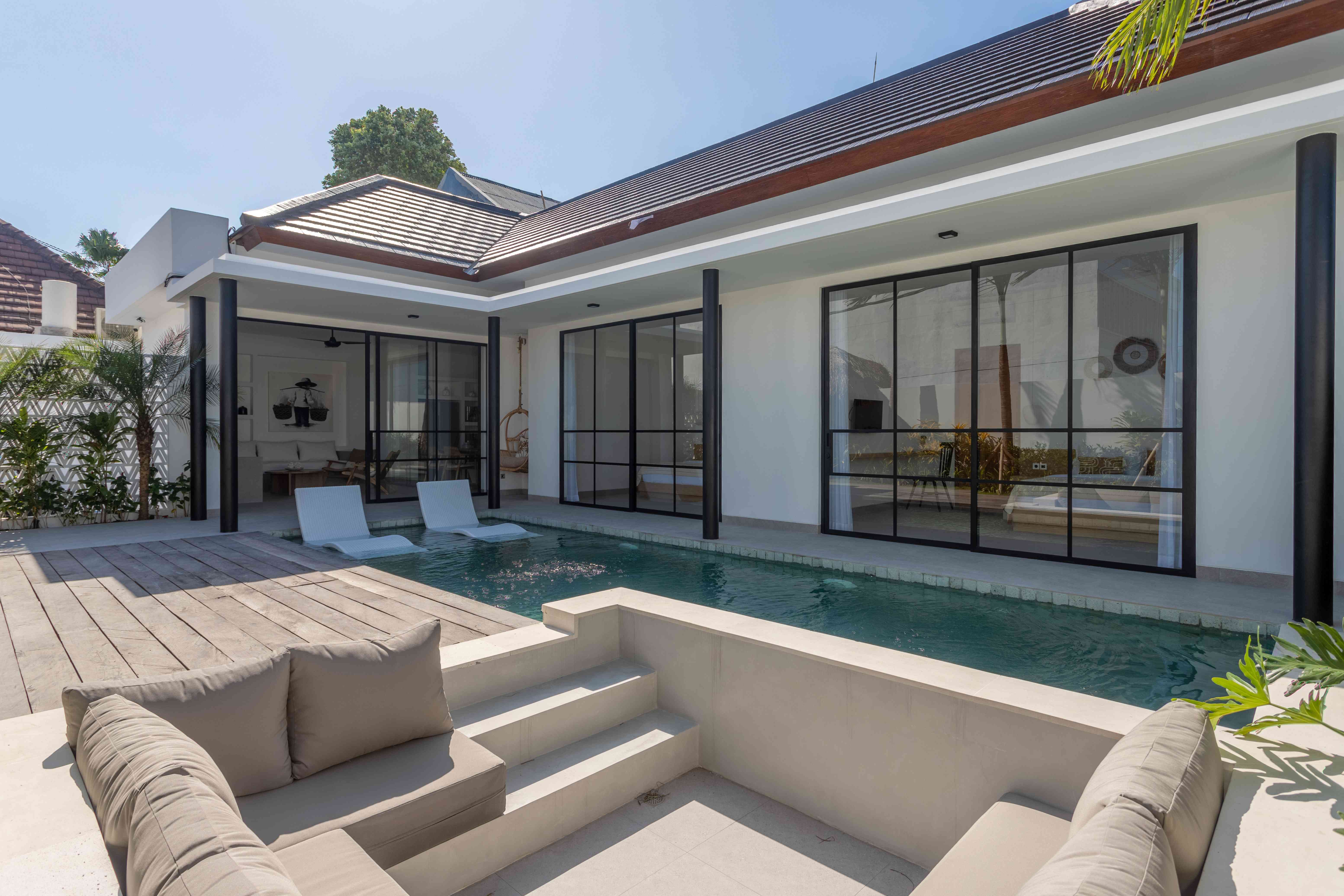 Villa Lapis 2 Berawa Canggu | Modern 2 Bedroom Villa with Private Pool